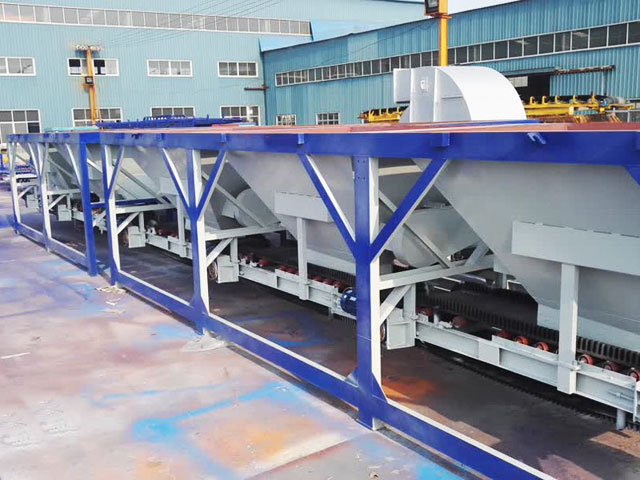 攪拌(ban)站配料倉(cāng)